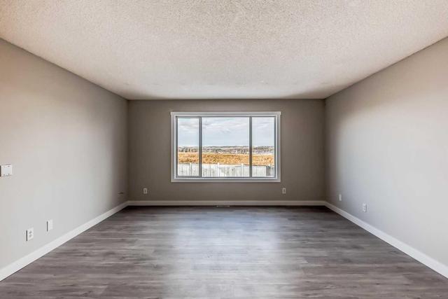 50 Hidden Ranch Terrace, House detached with 3 bedrooms, 2 bathrooms and 4 parking in Calgary AB | Image 11