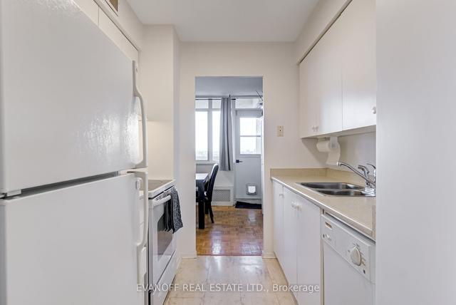 1409 - 3311 Kingston Rd, Condo with 2 bedrooms, 1 bathrooms and 1 parking in Toronto ON | Image 5