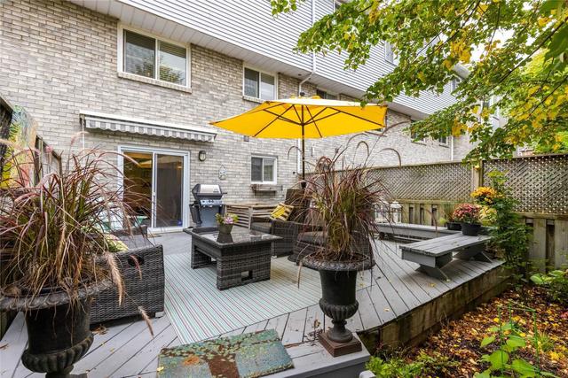 16 - 2299 Marine Dr, House attached with 2 bedrooms, 3 bathrooms and 2 parking in Oakville ON | Image 22