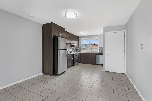 47 Castledale Place Ne, House detached with 5 bedrooms, 3 bathrooms and 3 parking in Calgary AB | Image 7