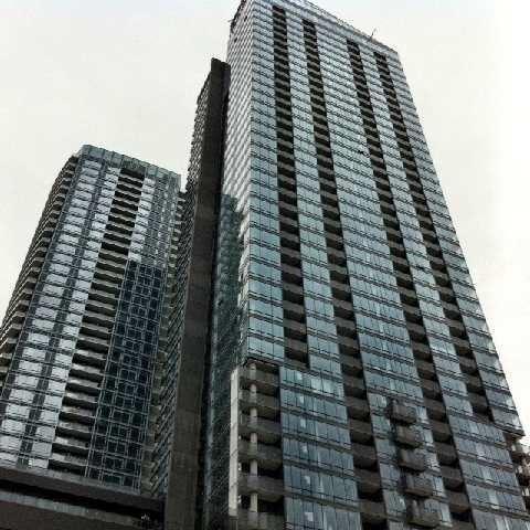 709 - 295 Adelaide St W, Condo with 1 bedrooms, 1 bathrooms and null parking in Toronto ON | Image 1