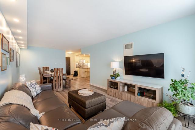 1404 - 820 Burnhamthorpe Rd, Condo with 2 bedrooms, 2 bathrooms and 2 parking in Toronto ON | Image 8