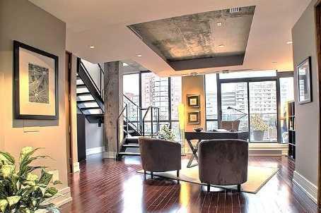 521 - 62 / 64 Niagara St, Condo with 2 bedrooms, 3 bathrooms and 2 parking in Toronto ON | Image 3