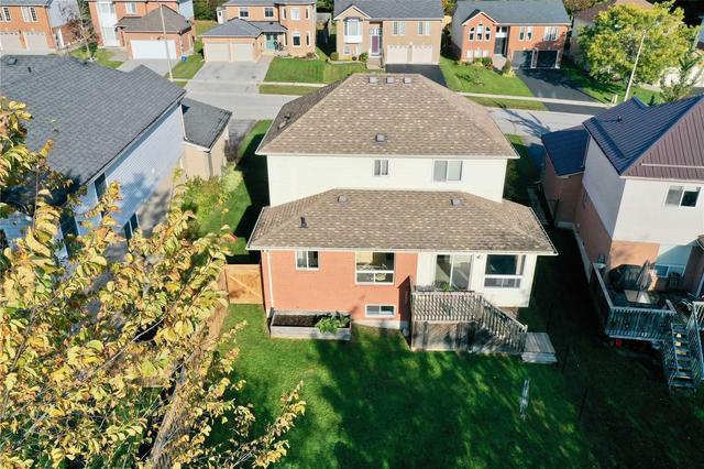 15 Frontier Ave, House detached with 3 bedrooms, 3 bathrooms and 4 parking in Orillia ON | Image 3