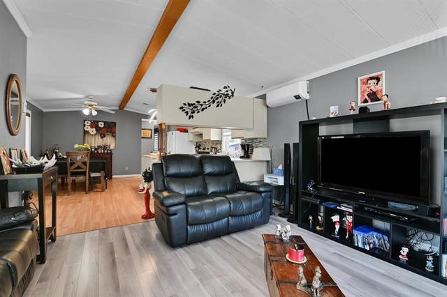 5279 County Rd 17 Road, House detached with 2 bedrooms, 1 bathrooms and 6 parking in Alfred and Plantagenet ON | Image 9
