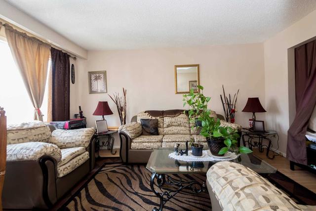 52 Roseville Dr, House semidetached with 3 bedrooms, 2 bathrooms and 3 parking in Brampton ON | Image 25