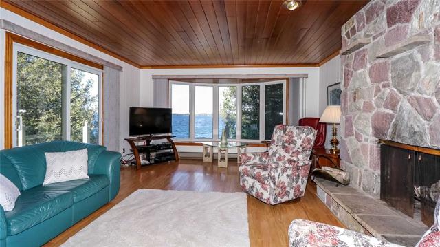 1288 Brydons Bay Rd, House detached with 4 bedrooms, 1 bathrooms and 6 parking in Gravenhurst ON | Image 6