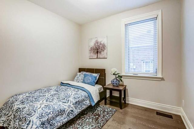 16 Seventeenth St, House detached with 3 bedrooms, 2 bathrooms and 4 parking in Toronto ON | Image 18