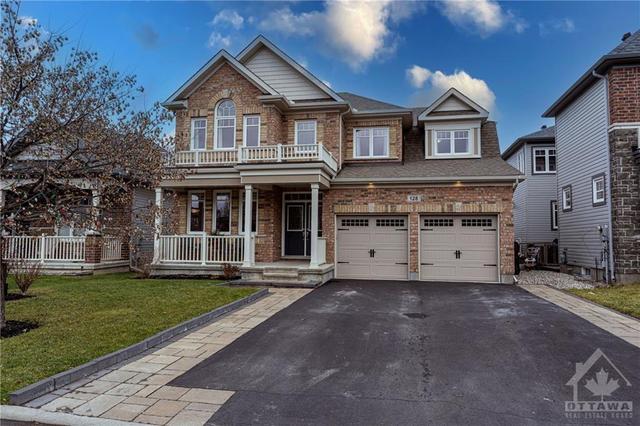 128 Palfrey Way, House detached with 5 bedrooms, 5 bathrooms and 6 parking in Ottawa ON | Image 2