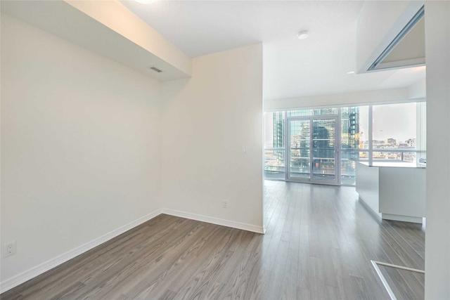 1613 - 352 Front St W, Condo with 1 bedrooms, 1 bathrooms and 0 parking in Toronto ON | Image 3