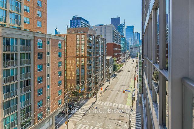 803 - 320 Richmond St E, Condo with 2 bedrooms, 2 bathrooms and 1 parking in Toronto ON | Image 22