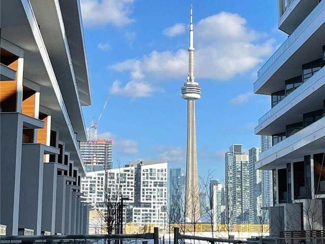 2402 - 50 Ordnance St W, Condo with 1 bedrooms, 1 bathrooms and 0 parking in Toronto ON | Image 1
