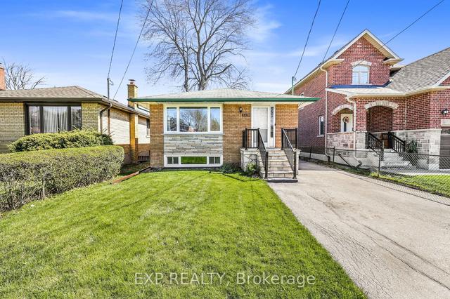 1379 Northmount Ave, House detached with 3 bedrooms, 1 bathrooms and 4 parking in Mississauga ON | Image 12