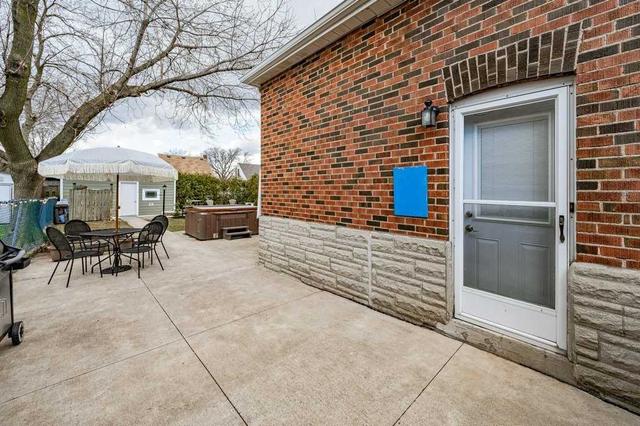 202 East 14th St, House detached with 1 bedrooms, 1 bathrooms and 3 parking in Hamilton ON | Image 22