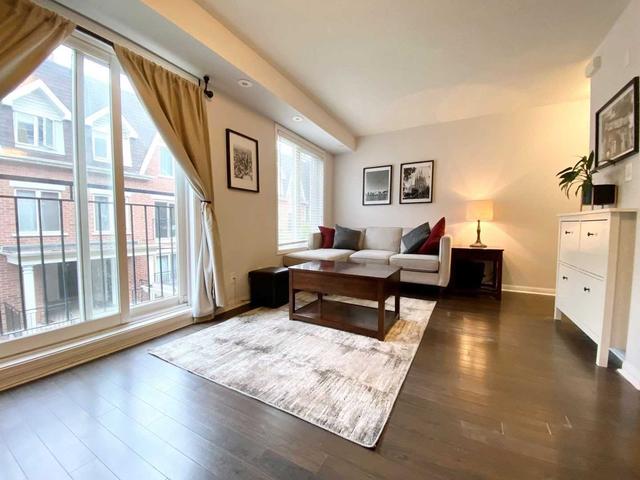 814 - 12 Laidlaw St, Townhouse with 2 bedrooms, 2 bathrooms and 1 parking in Toronto ON | Image 14