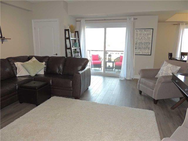 401 - 720 Yonge St, Condo with 3 bedrooms, 2 bathrooms and 1 parking in Barrie ON | Image 3