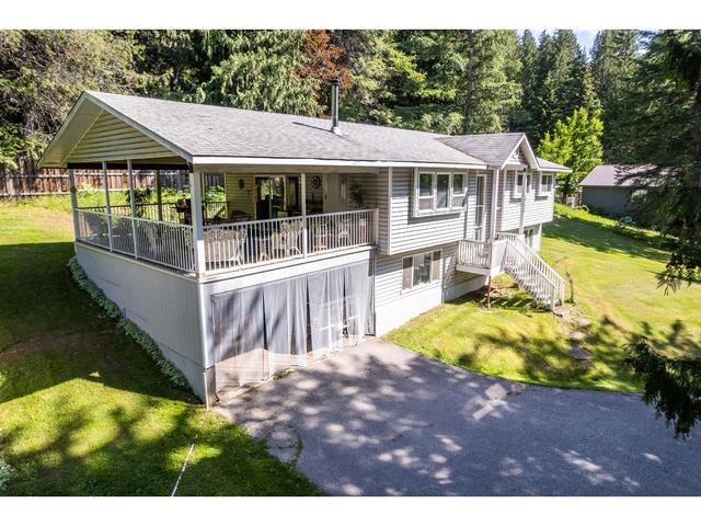 16254 Crawford Creek Road, House detached with 5 bedrooms, 3 bathrooms and 2 parking in Central Kootenay A BC | Image 55