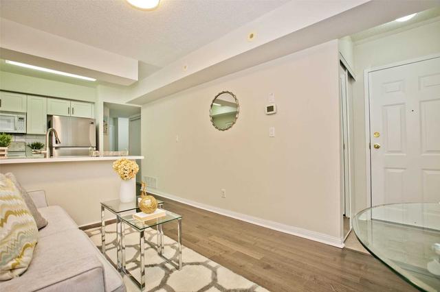 661 - 3 Everson Dr, Townhouse with 2 bedrooms, 1 bathrooms and 1 parking in Toronto ON | Image 20