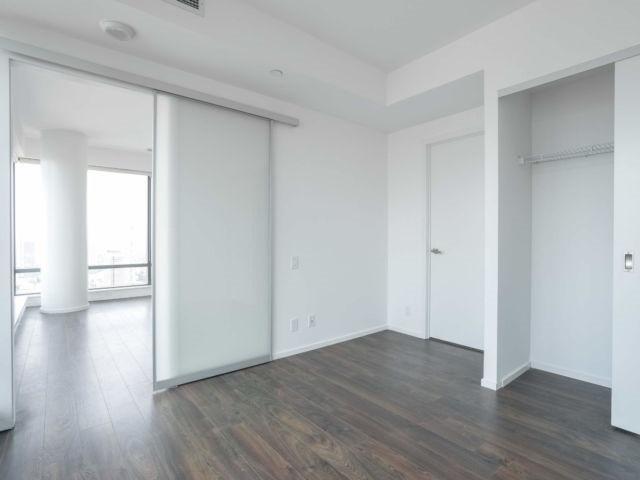 3110 - 5 St Joseph St, Condo with 2 bedrooms, 2 bathrooms and 1 parking in Toronto ON | Image 12