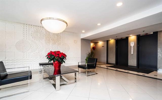 301 - 2301 Derry Rd W, Condo with 2 bedrooms, 1 bathrooms and 1 parking in Mississauga ON | Image 23
