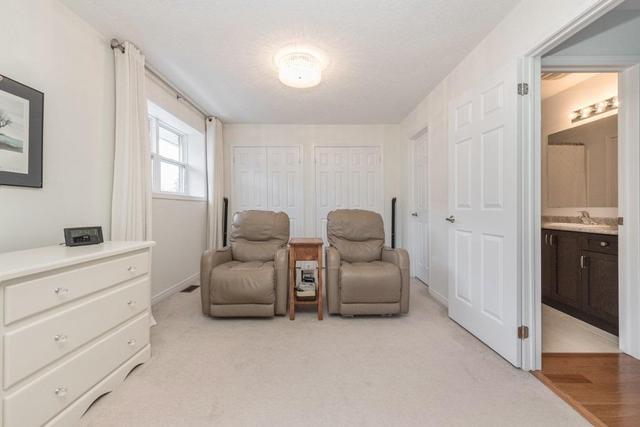 19 - 318 Little Ave, Townhouse with 2 bedrooms, 3 bathrooms and 1 parking in Barrie ON | Image 9