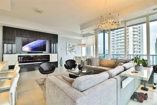 3103 - 88 Park Lawn Rd, Condo with 3 bedrooms, 3 bathrooms and 2 parking in Toronto ON | Image 37