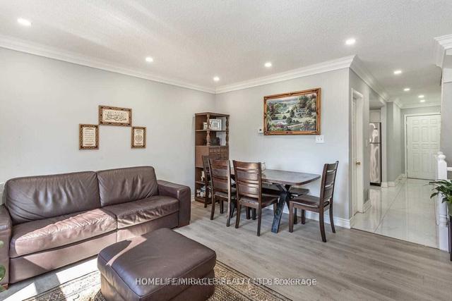 108 - 475 Bramalea Rd, Townhouse with 3 bedrooms, 3 bathrooms and 2 parking in Brampton ON | Image 3