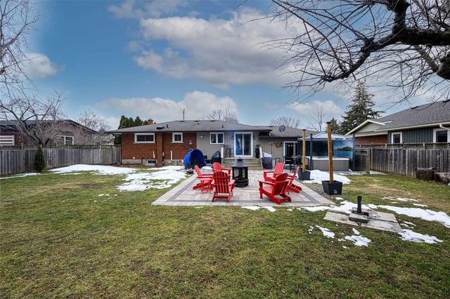 23 Pinewood Ave, House detached with 3 bedrooms, 2 bathrooms and 4 parking in Grimsby ON | Image 22