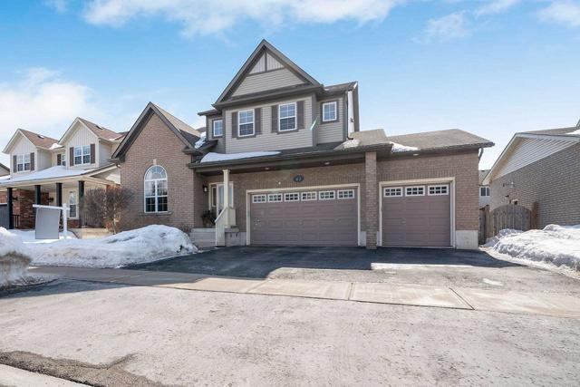 61 Buena Vista Dr, House detached with 3 bedrooms, 4 bathrooms and 7 parking in Orangeville ON | Image 1