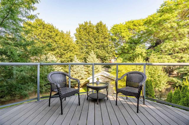 21 Mastwood Cres, House detached with 4 bedrooms, 4 bathrooms and 4 parking in Toronto ON | Image 11