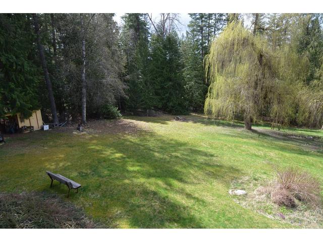 8481 Highway 6, House detached with 5 bedrooms, 2 bathrooms and null parking in Central Kootenay H BC | Image 51