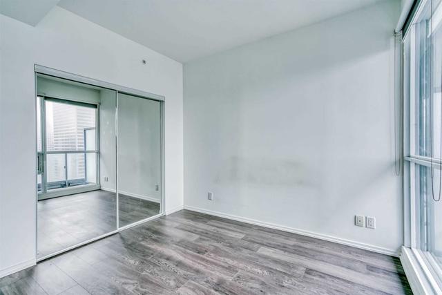 3608 - 70 Temperance St, Condo with 1 bedrooms, 1 bathrooms and 0 parking in Toronto ON | Image 13