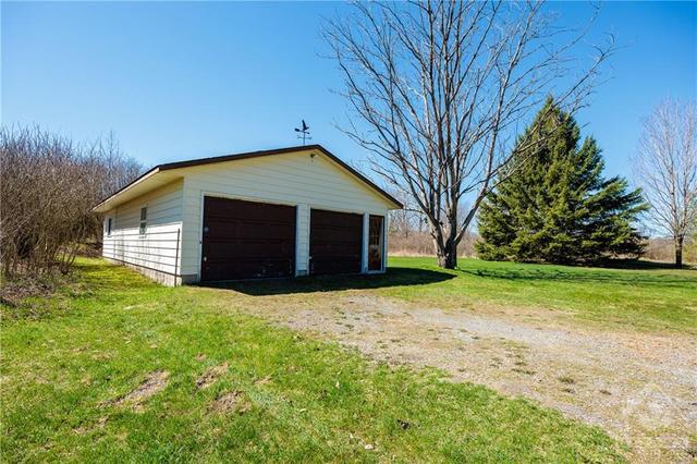 420 Hartsgravel Road, House detached with 3 bedrooms, 3 bathrooms and 10 parking in Rideau Lakes ON | Image 21