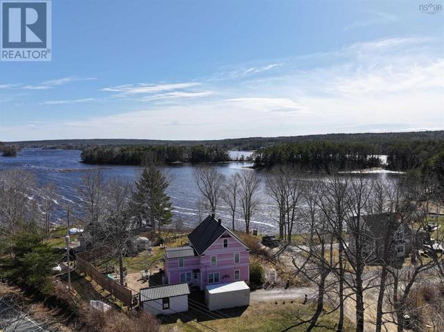 17 Nauglers Diversion, House detached with 5 bedrooms, 2 bathrooms and null parking in Lunenburg MD NS | Image 33