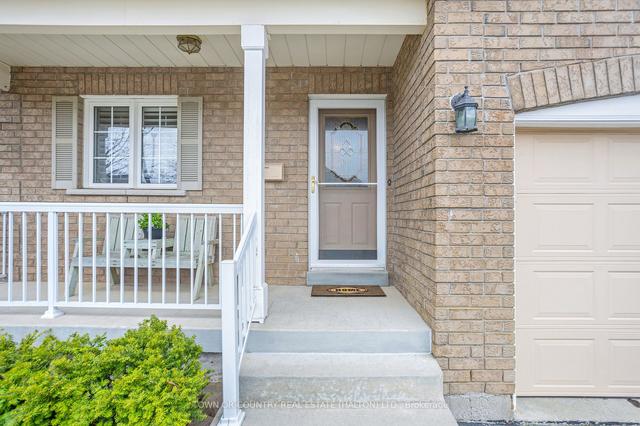 286 Centennial Forest Dr, House detached with 2 bedrooms, 3 bathrooms and 3 parking in Milton ON | Image 22