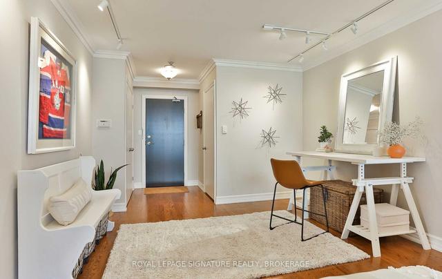 1706 - 30 Holly St, Condo with 2 bedrooms, 2 bathrooms and 1 parking in Toronto ON | Image 13