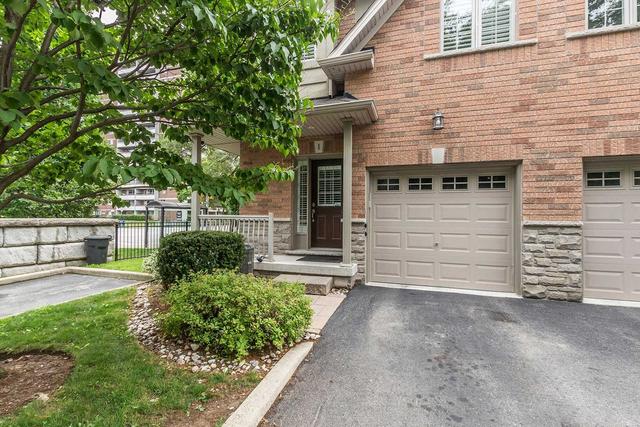 1 - 540 Guelph Line, Townhouse with 2 bedrooms, 4 bathrooms and 2 parking in Burlington ON | Image 12