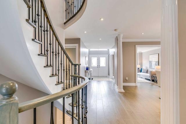 1378 Bayshire Dr, House detached with 5 bedrooms, 5 bathrooms and 4 parking in Oakville ON | Image 40