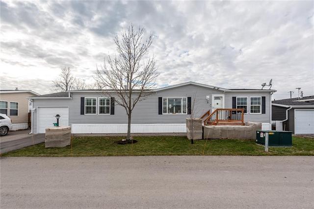 3 Cricklewood Crescent, Home with 2 bedrooms, 2 bathrooms and 1 parking in Haldimand County ON | Card Image