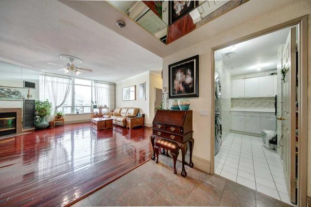 ph2411 - 7 Bishop Ave, Condo with 3 bedrooms, 2 bathrooms and 1 parking in Toronto ON | Image 22