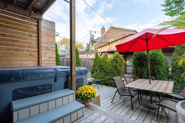 207 Jones Ave, House detached with 3 bedrooms, 2 bathrooms and 2 parking in Toronto ON | Image 10