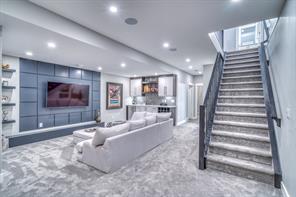 729 55 Avenue Sw, Home with 4 bedrooms, 3 bathrooms and 3 parking in Calgary AB | Image 32