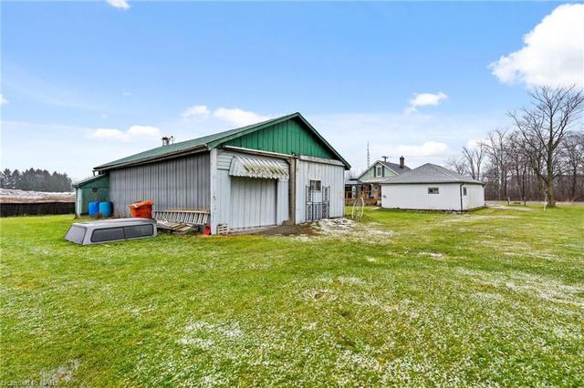 9062 Sodom Road, House detached with 4 bedrooms, 1 bathrooms and 8 parking in Niagara Falls ON | Image 10
