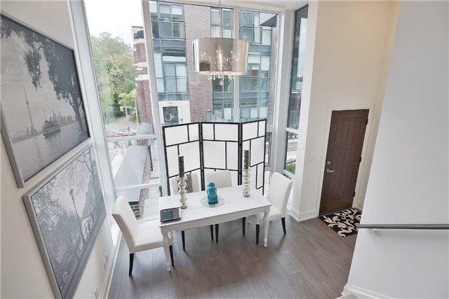 th1 - 2 Bellefair Ave, Townhouse with 3 bedrooms, 4 bathrooms and 1 parking in Toronto ON | Image 2