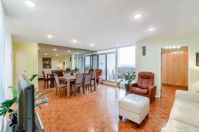 ph4 - 1535 Lakeshore Rd E, Condo with 3 bedrooms, 2 bathrooms and 2 parking in Mississauga ON | Image 4