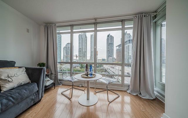 801 - 397 Front St W, Condo with 1 bedrooms, 1 bathrooms and 1 parking in Toronto ON | Image 11