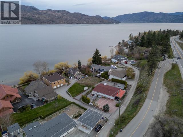3860 Beach Avenue, House detached with 6 bedrooms, 2 bathrooms and 10 parking in Peachland BC | Image 9