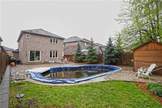14 Oak Gardens Crt, House detached with 4 bedrooms, 4 bathrooms and 4 parking in Brampton ON | Image 19