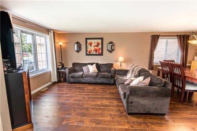 21 Columbia Rd, House detached with 3 bedrooms, 2 bathrooms and 2 parking in Barrie ON | Image 5