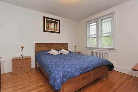 444 Arlington Ave, House detached with 3 bedrooms, 2 bathrooms and 4 parking in Toronto ON | Image 6